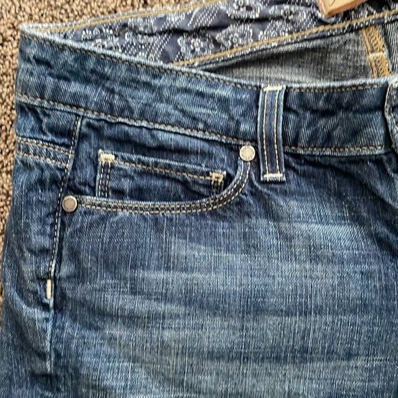 Paige‎ Silver Lake Short Low-Rise Raw Hem shorts - Picture 3 of 11